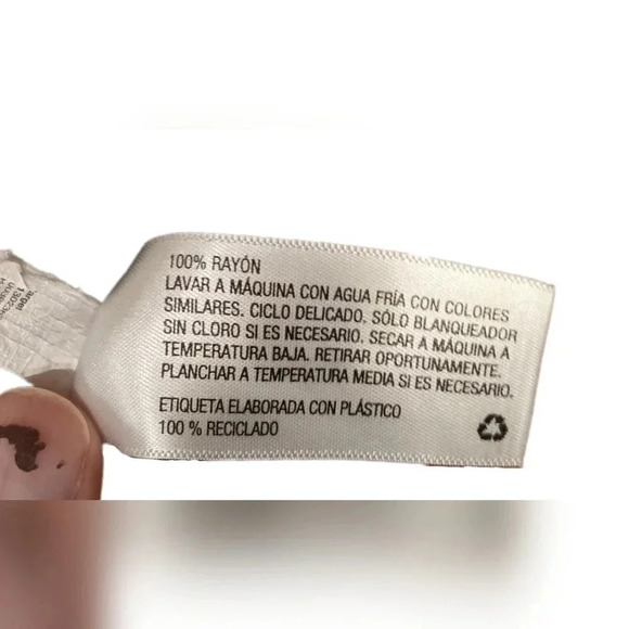 Zoe + Liv, Size XL, Off-White Tee w/Silver Pineapples Print - Picture 11 of 11